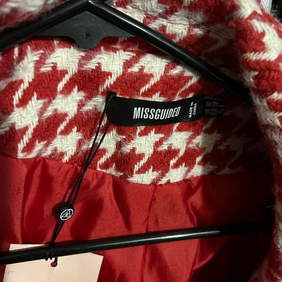 Missgiuded ladies suit jacket Red and White brand new - Picture 2 of 6